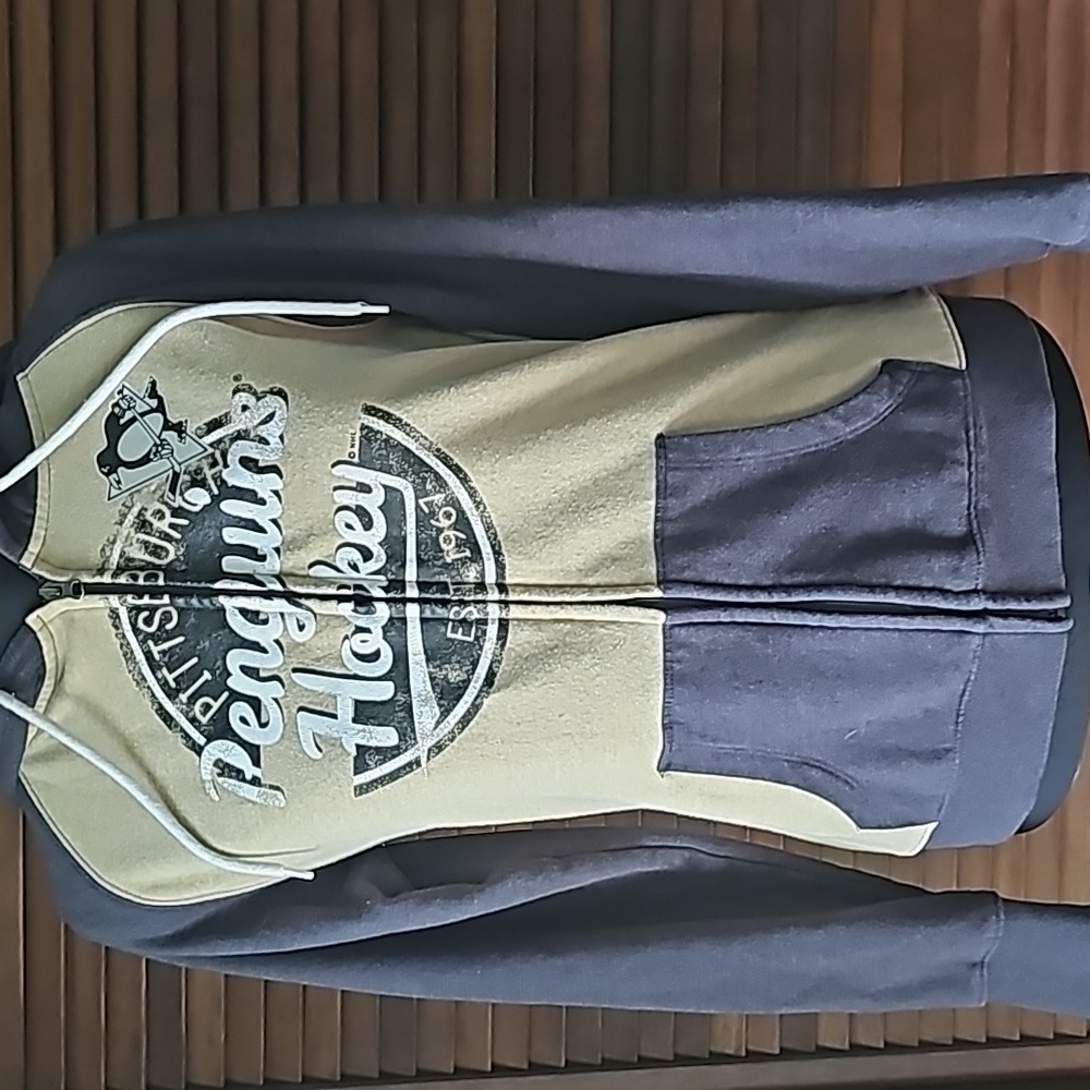 NHL Pittsburgh Penguins Hockey Full Zip Hooded Sweatshirt Jacket Women's Medium - Picture 3 of 14